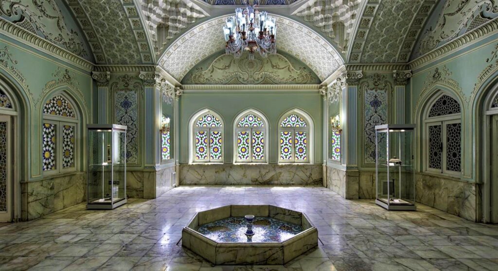 موزه آیینه و روشنایی یزد